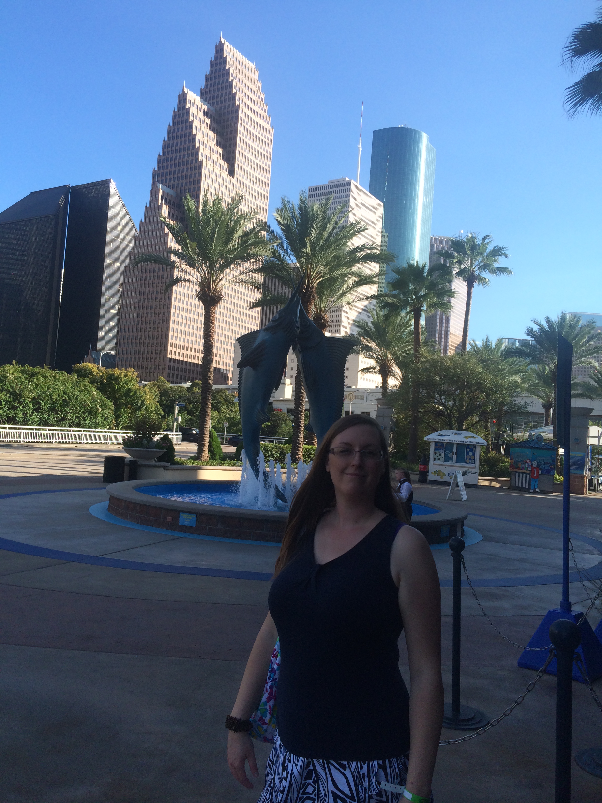 Patty aquarium city outdoors