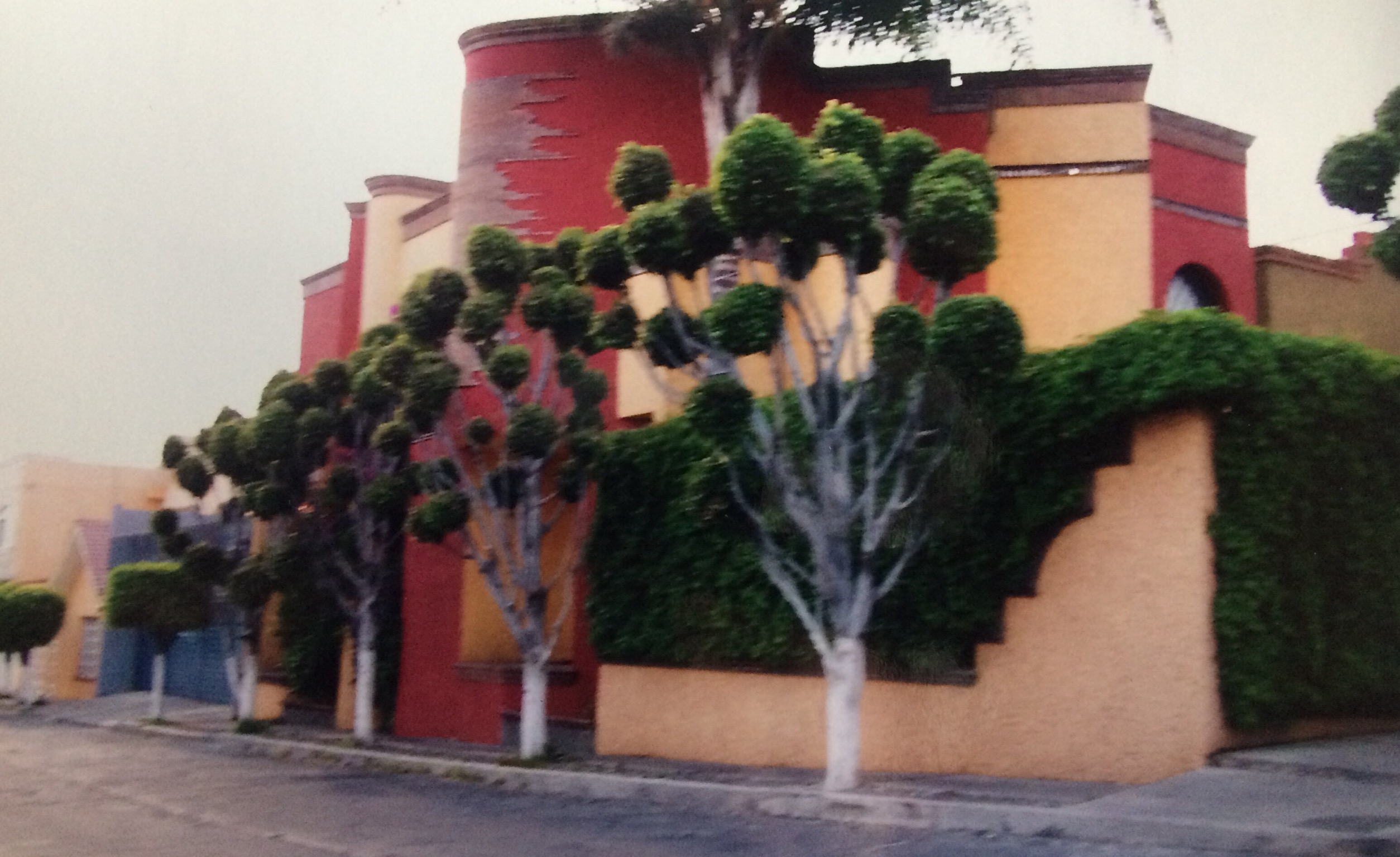 EB8309DB-FCBC-44AE-8924-B21C0DFA902A